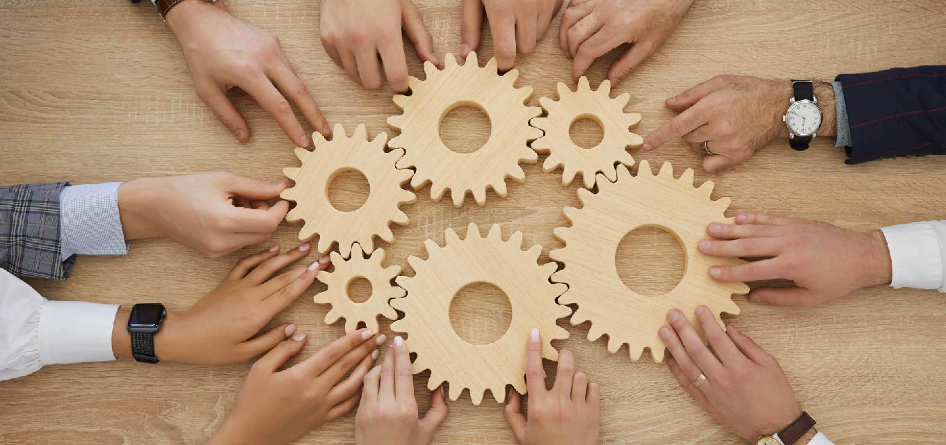 india connect, hands and wheels in circle